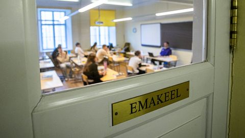 PEKKA ERELT ⟩ Harno keelevaldkonna juht paljastas omaenda ebapädevuse