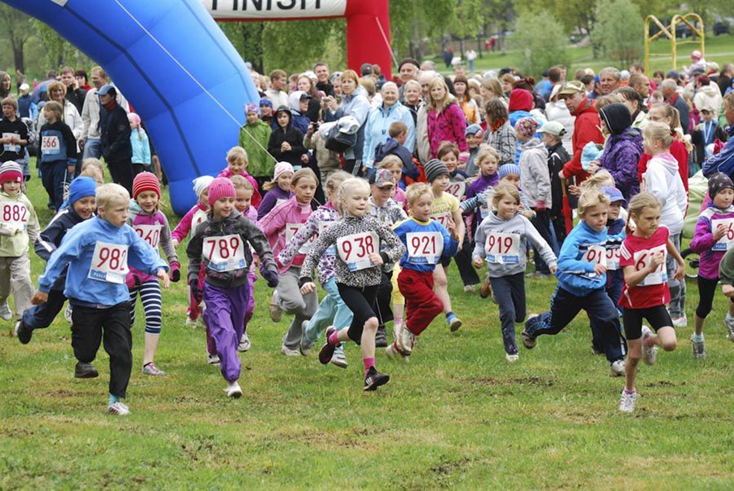 Laupäeval peetakse Viljandis 56. laste ümber Paala järve jooks.