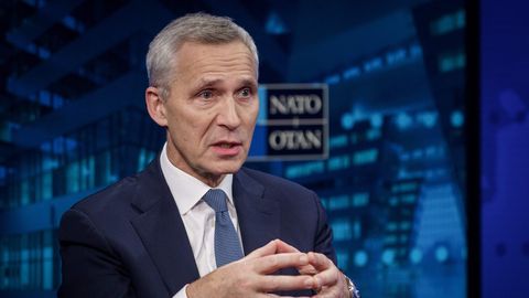 Столтенберг был готов отдать страны Балтии под контроль России