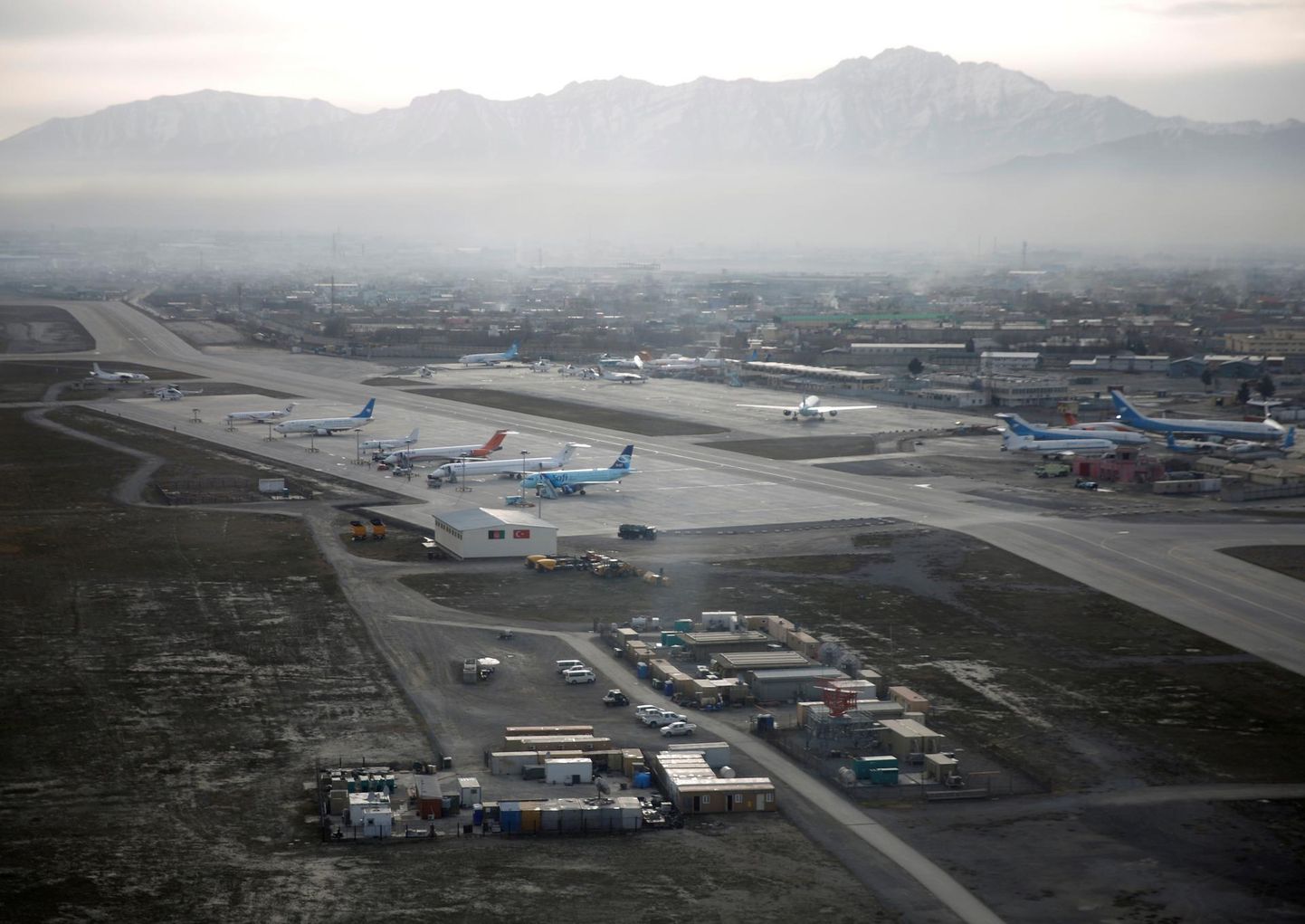 Vaade Kabuli lennuväljale.