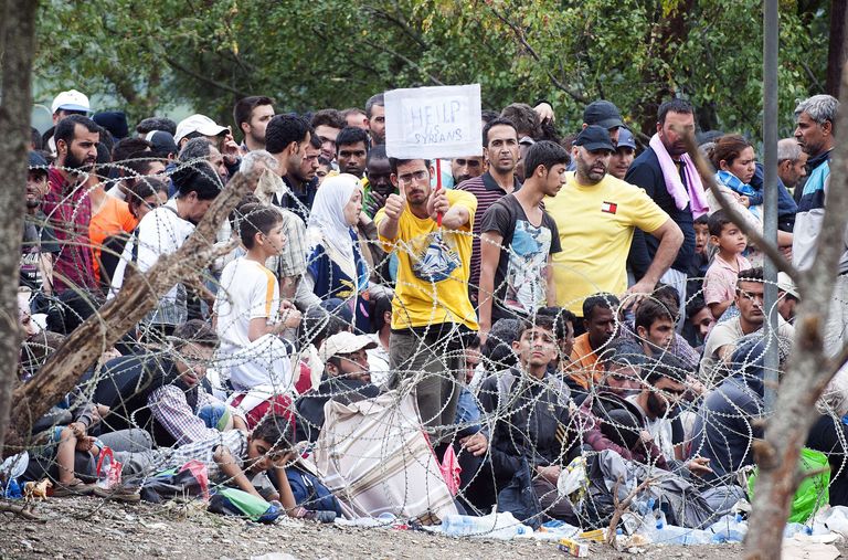 Põgenikud ootamas pääsu Makedooniasse. Makedoonia ja Kreeka vaheline piiritsoon Gevgelijas.