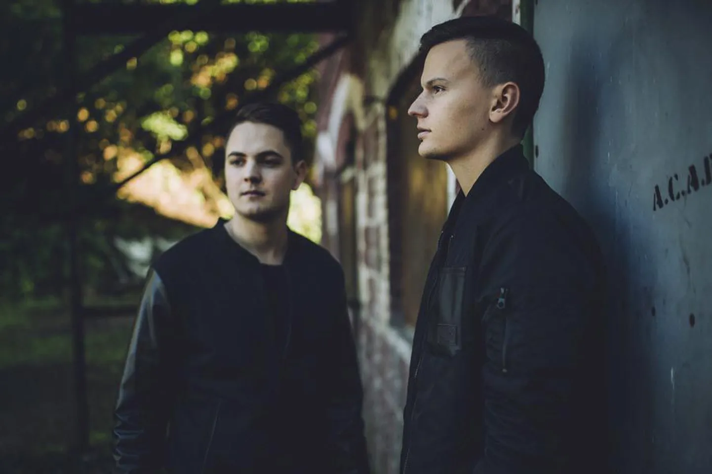 Viljandist pärit DJ-d Gert Valdek(vasakul) ja Randel Pomber on house-muusika austajad.