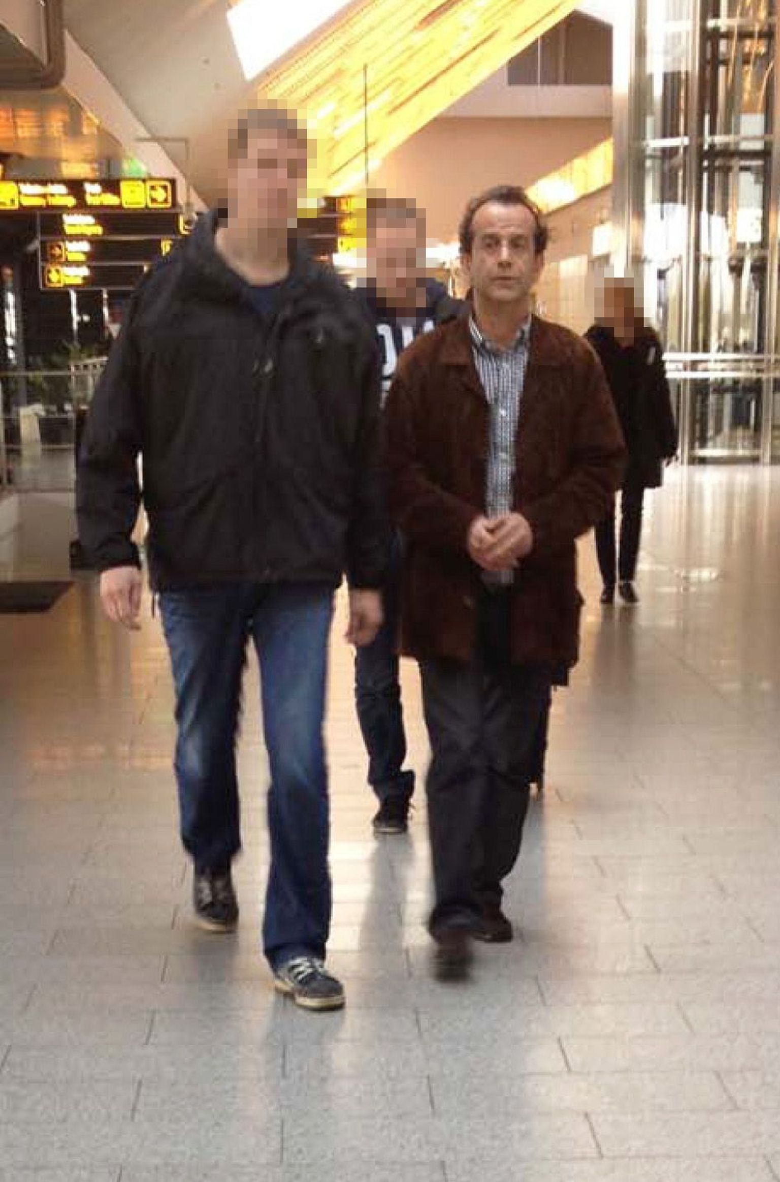Eesti võimud pidasid Reza Olangiani 2012. aasta oktoobris Tallinna lennujaamas kinni.