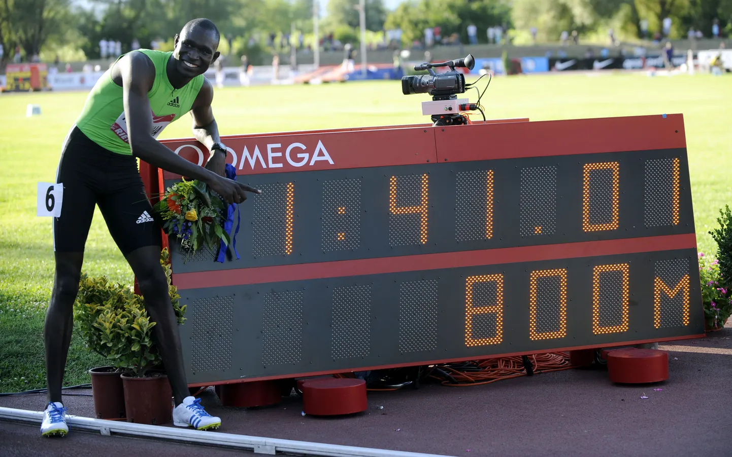 David Rudisha poseerib uute rekordinumbritega.