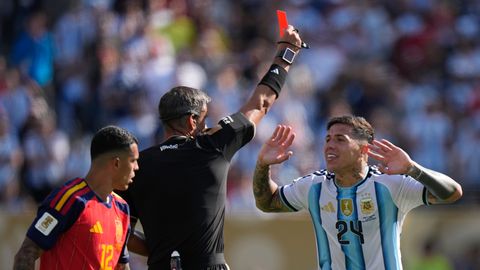 JAANUS BETLEM ⟩ Argentina jalgpallikoondise «rõvedat» mängu demoniseeritakse ülekohtuselt