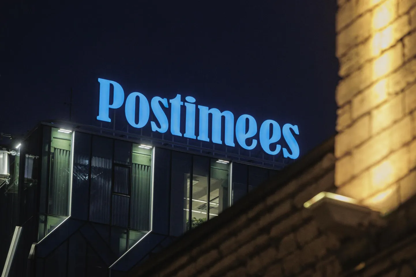 Postimehe toimetus Tallinnas Fahle kvartalis.
