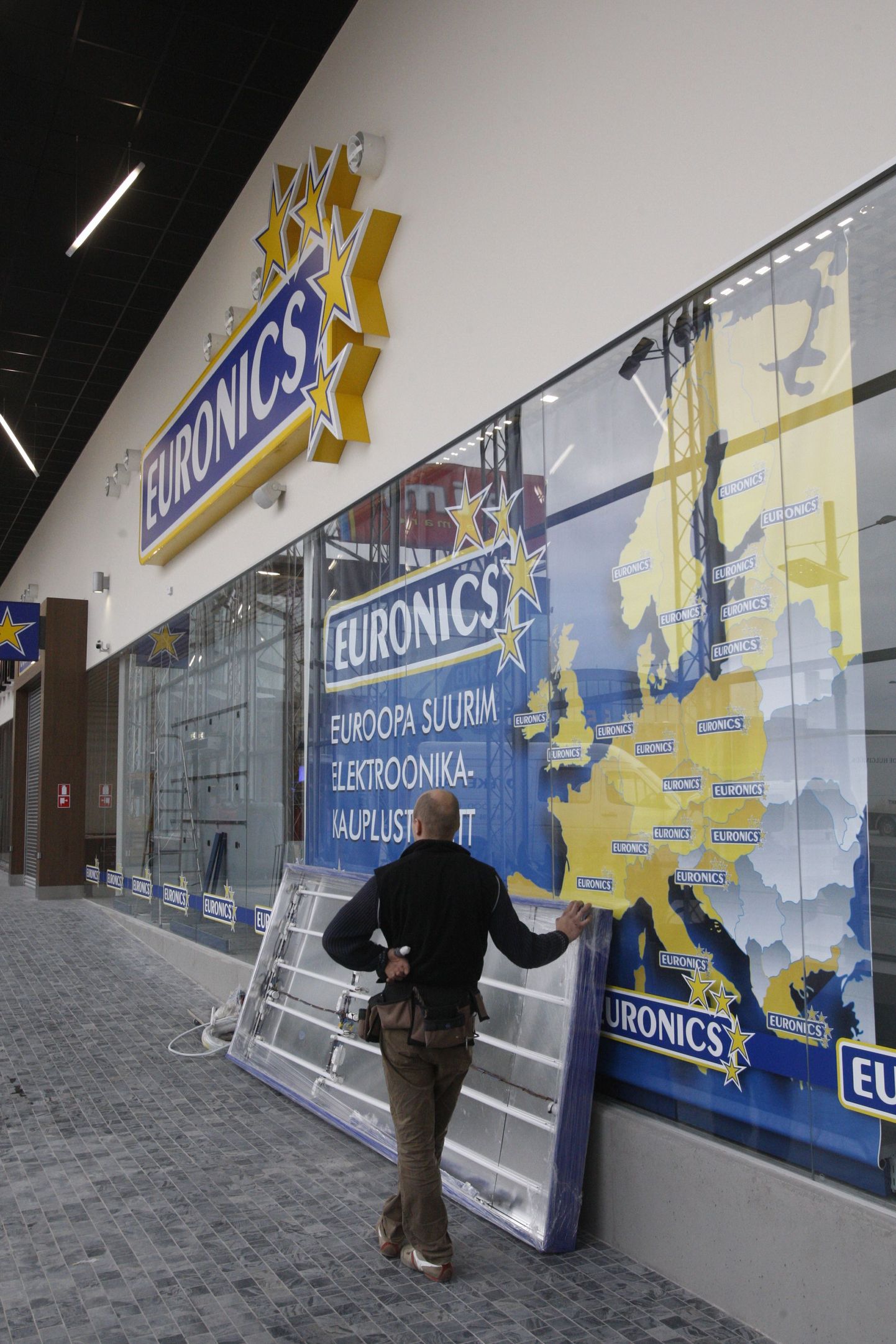 Euronicsi kauplus Lõunakeskuses.