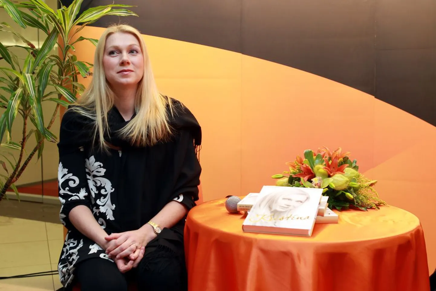 Kristina Šmigun-Vähi tunnistas raamatu esitlusel, et üllitis õnnestus paremini, kui ta oli osanud loota.