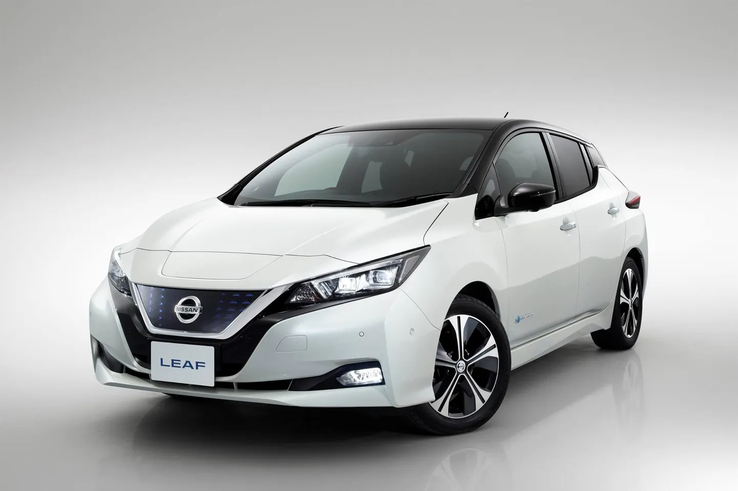 Uus Nissan Leaf
