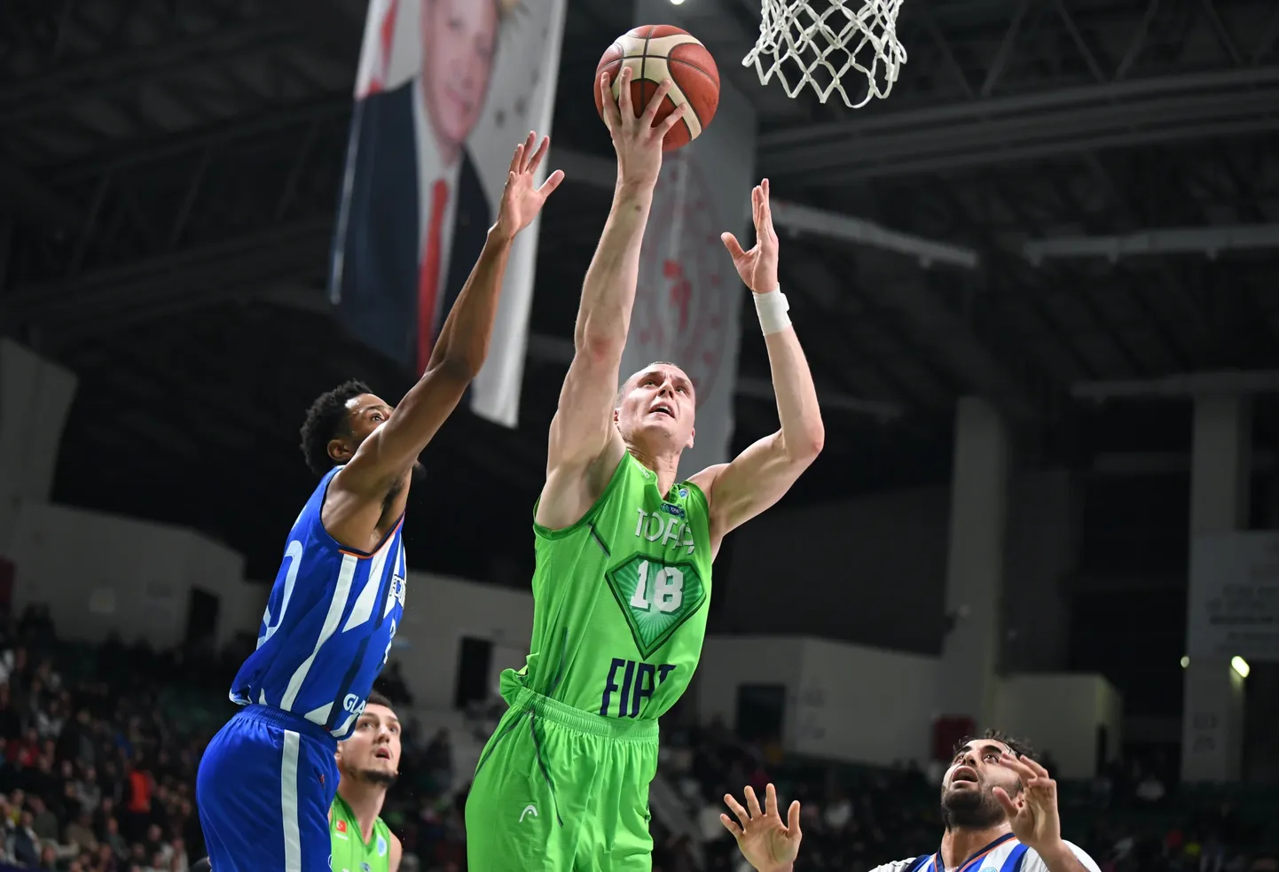 Latvijas basketbolists Anžejs Pasečņiks