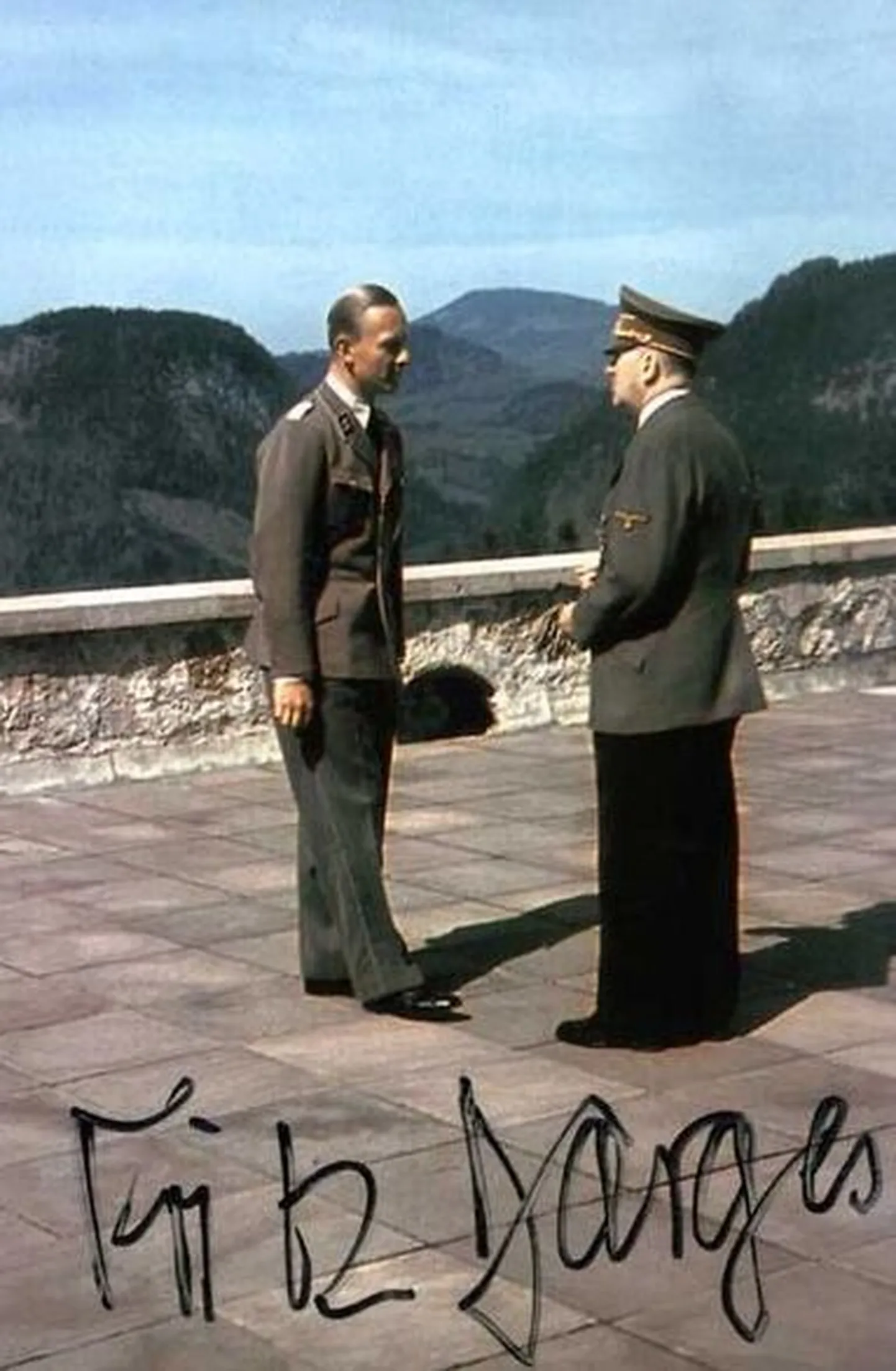 Fritz Darges ja Adolf Hitler 1943. aastal