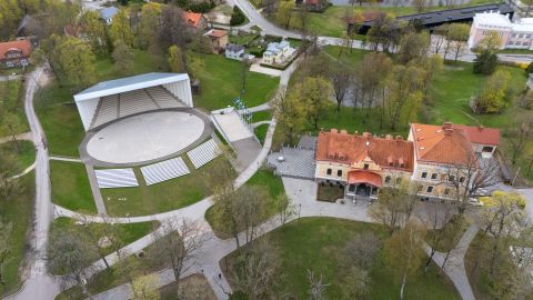 Vikerkaarevärvilise kanga lahtirullijad ei saanud kohtust küsitud kaitset