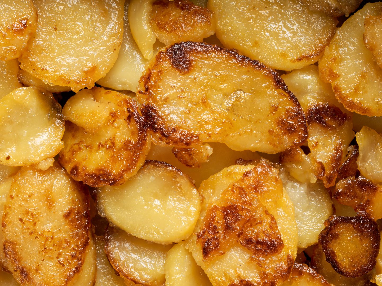Kas kartulid teevad paksuks? Oleneb kui palju ja millisel kujul neid süüa. Õlised ahjukartulid pole just tervislik valik.