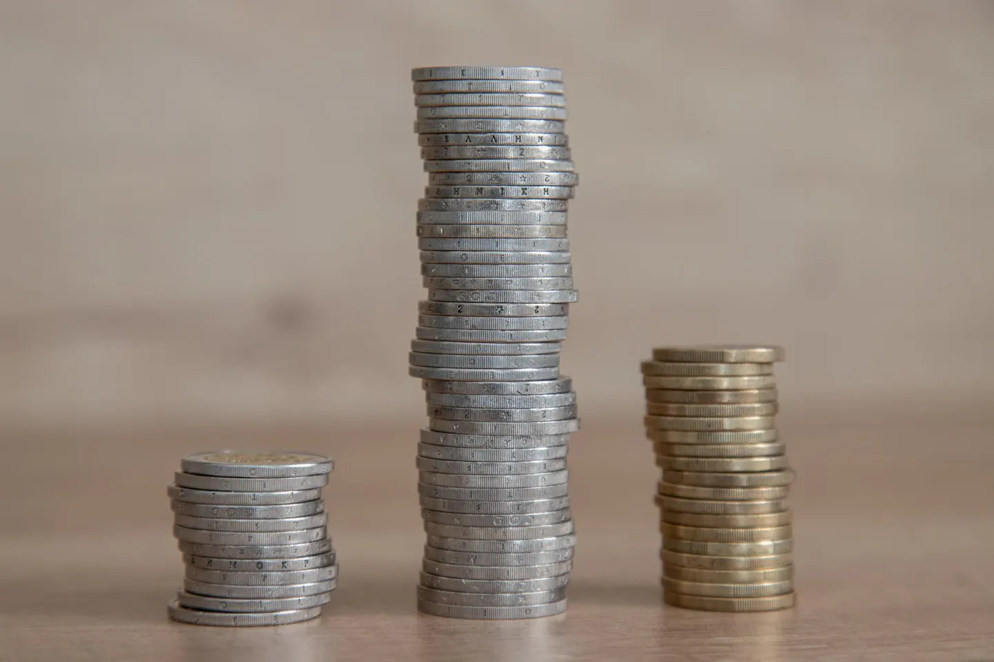 Möödunud neljapäevast hakkas pensionikeskus tegema teise pensionisamba väljamakseid. Viljandimaal saab septembris raha oma kontole 5463 inimest.