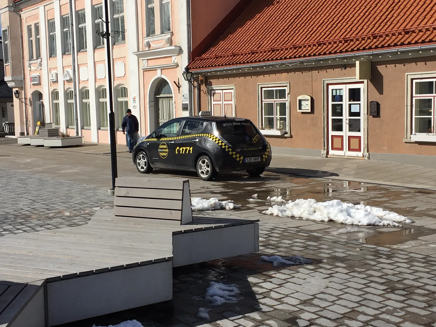Kui linnas on parkimiskohtadega "tuuga".