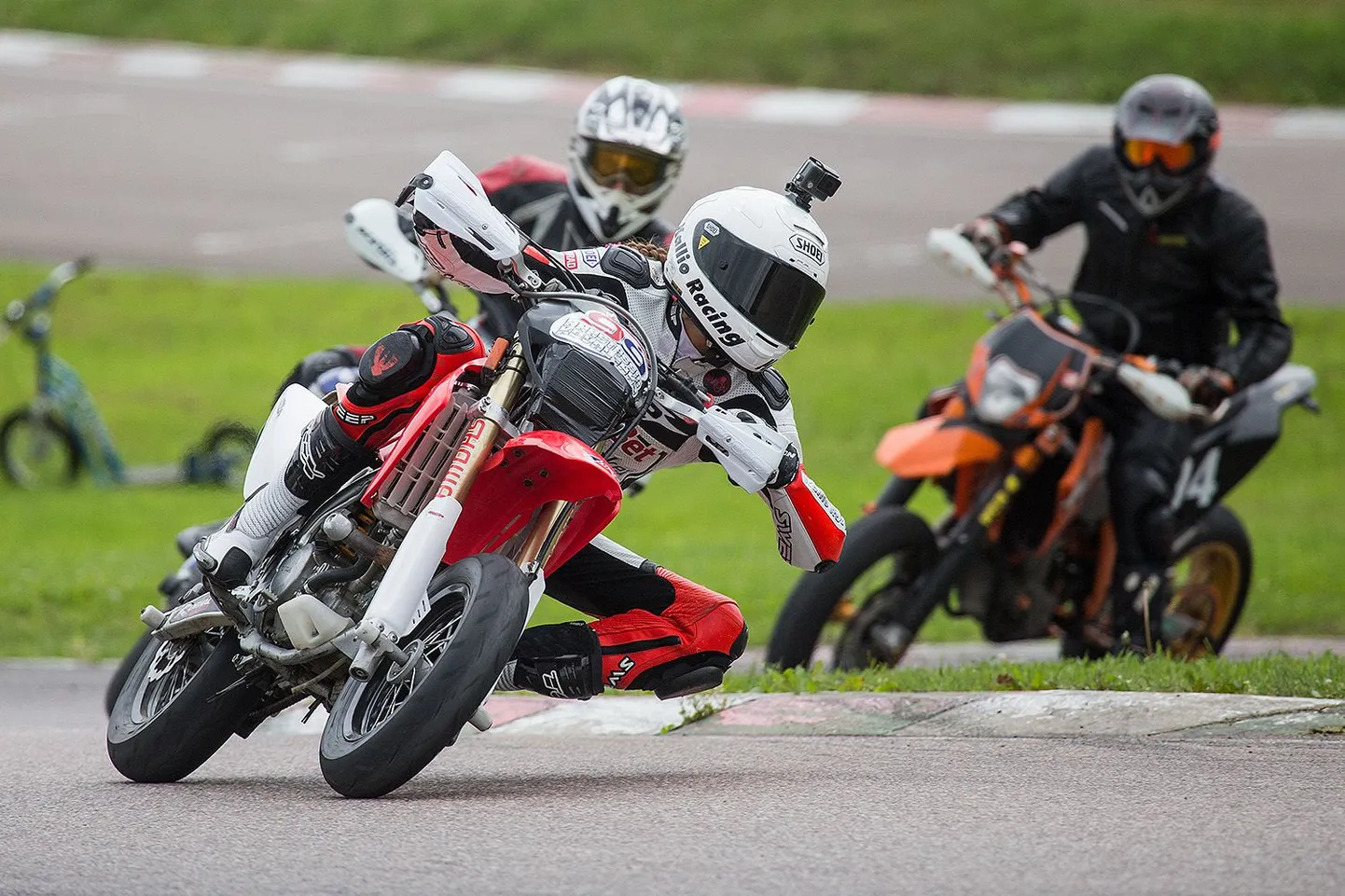 Anastassia Kovalenko Supermoto meistrivõistlustel.