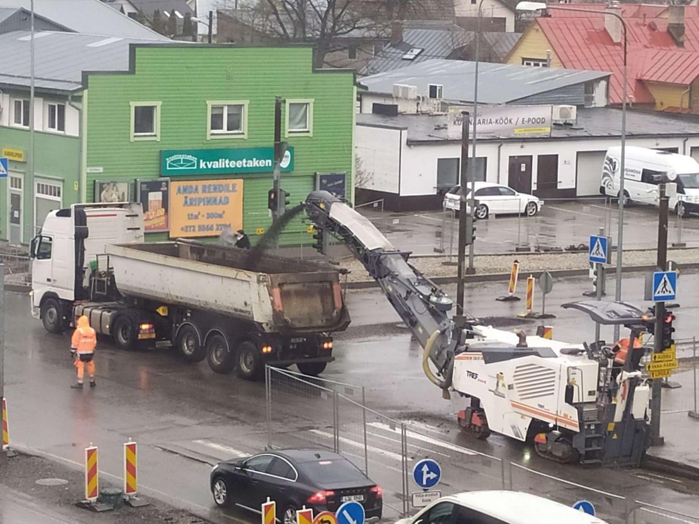 Tuleval nädalal hakatakse Tallinna maantee ristmikku asfaltima.