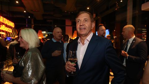 FOTOD ⟩ Reformierakond ootab valimistulemusi itaalia restoranis