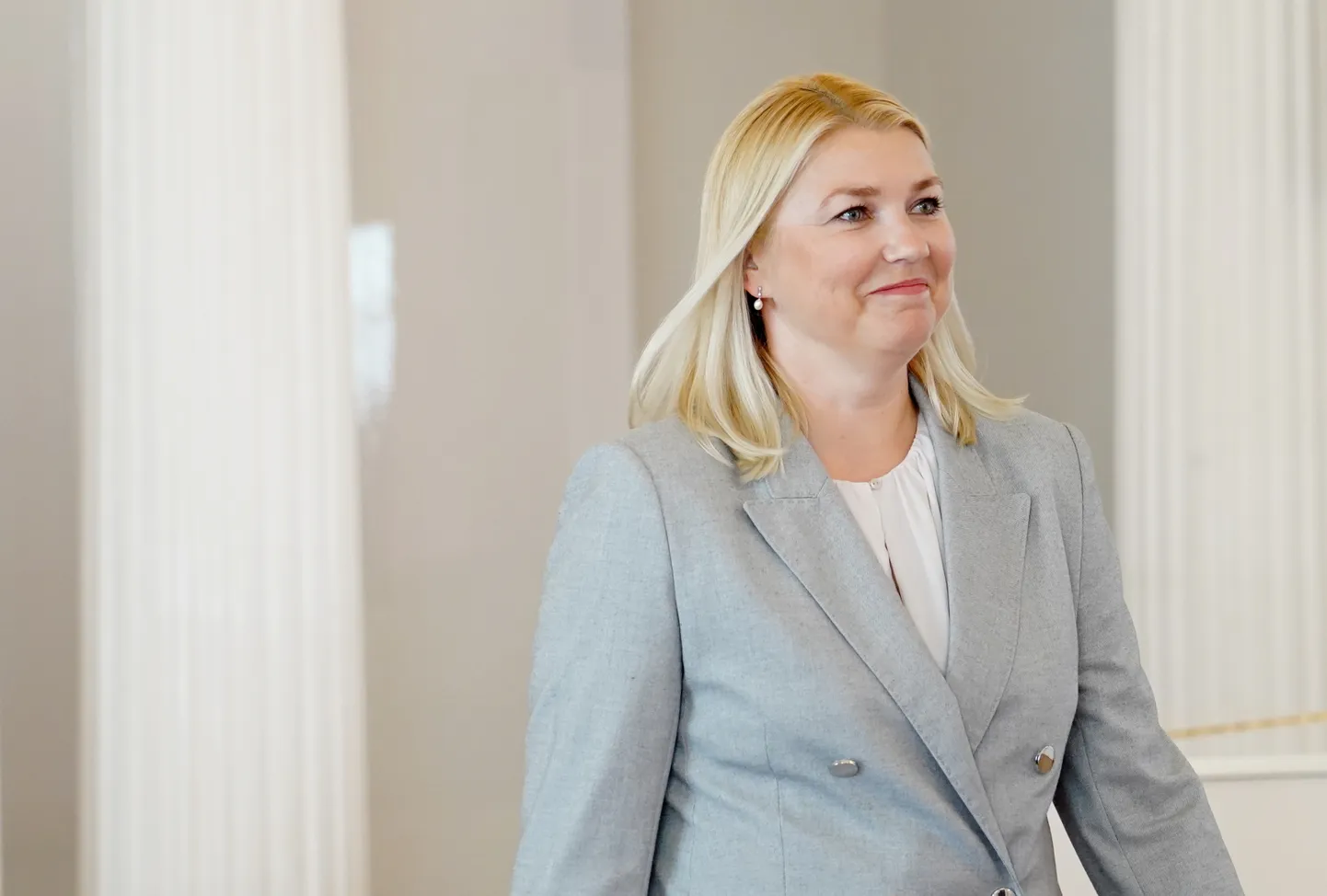 Latvijas vēstniece Eiropas Padomē Agnese Vilde ierodas pie Valsts prezidenta akreditācijas vizītes laikā Rīgas pilī.