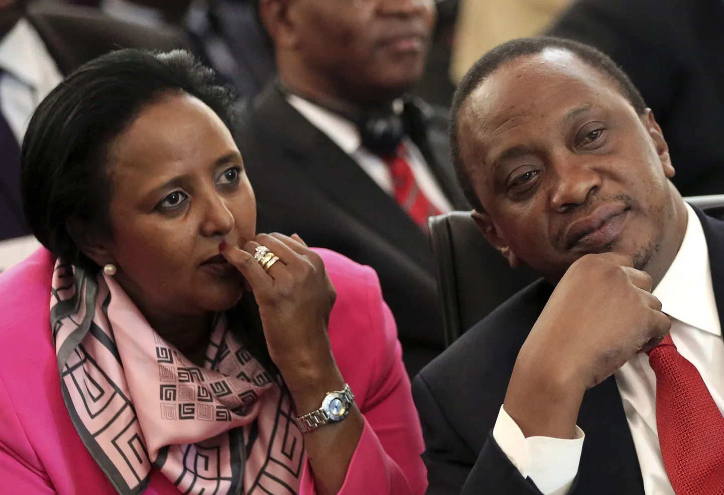 Keenia president Uhuru Kenyatta (paremal) koos välisministri Amina Mohamediga.