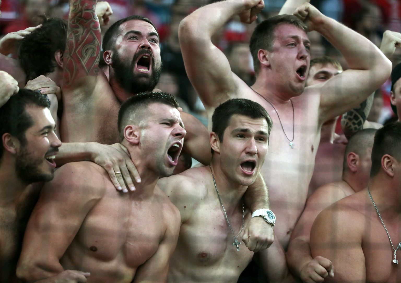 Karmid Venemaa jalgpallifännid on hirmu nahka ajanud tervele Euroopale.