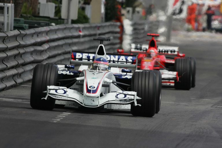 Jacques Villeneuve oli debüütetapil rekordile lähedal. Fotol kihutab hiljem maailmameistriks tulnud kanadalane 2006. aasta Monaco GP-l.