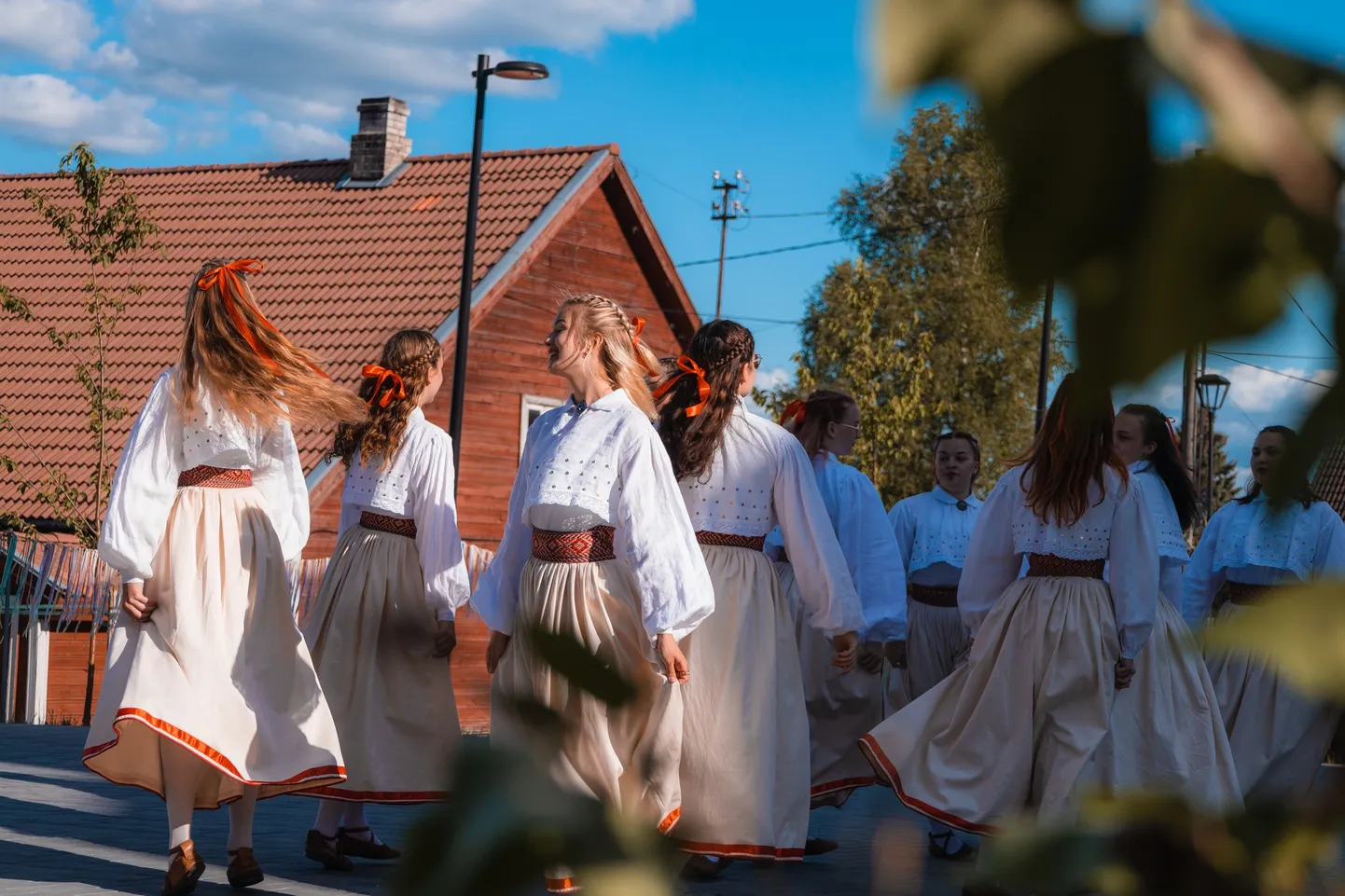 Gümnasistid annavad mõtlemapaneva kevadkontserdi.