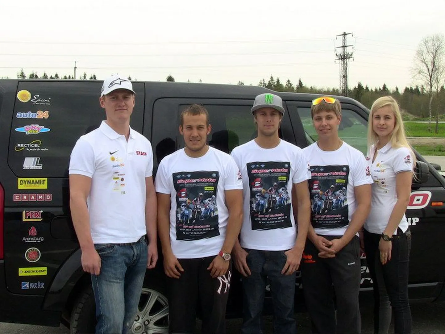 Andre Kiil (vasakult, korraldustoimkond), Edik Kuusk, Mauno Hermunen, Prants Pals ja Annemarie Randla (korraldustoimkond).