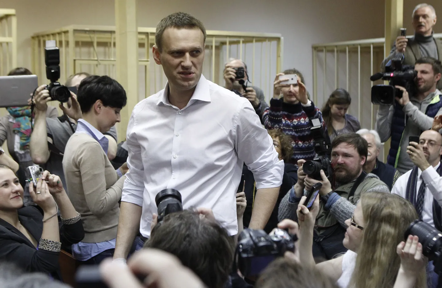 Aleksei Navalnõi Lenini rajoonikohtu saalis.