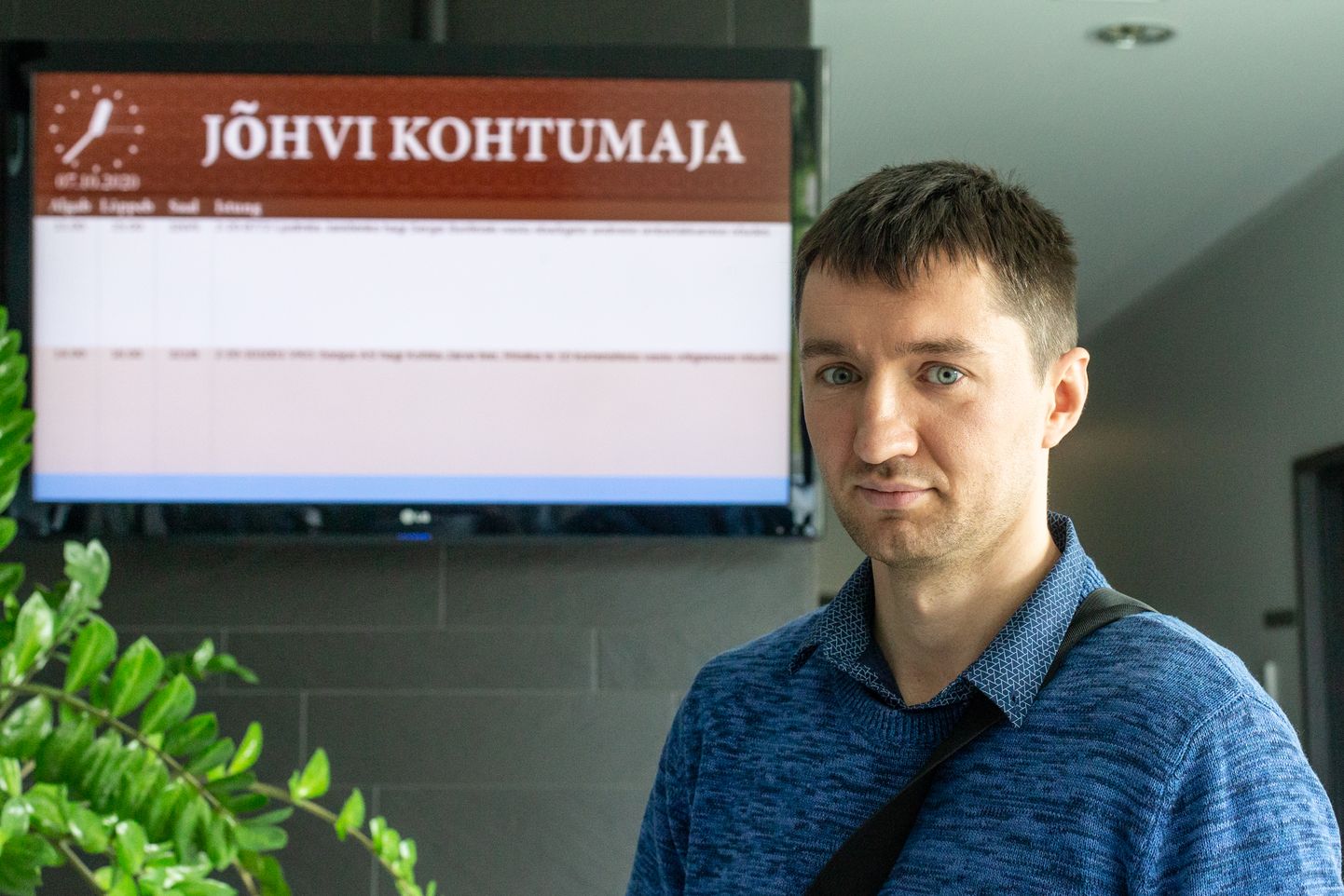 Сергей Бучинский не дает спуску городским властям и требует прозрачности принятия решений.