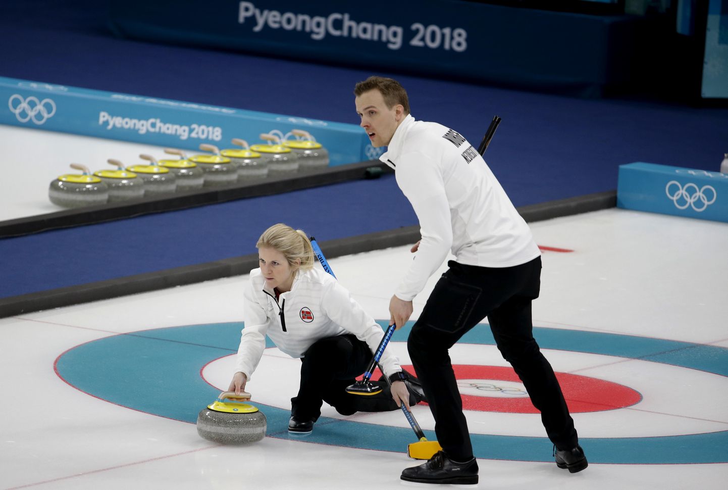 Kristin Skaslien ja Magnus Nedregotten lendavad medali saamiseks tagasi Pyeongchangi.