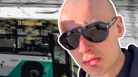 VIDEOD ⟩ «Ta kägistas mind seljatagant!» Noored neiud hoiatavad aastaid tegutsenud «bussipoisi» eest