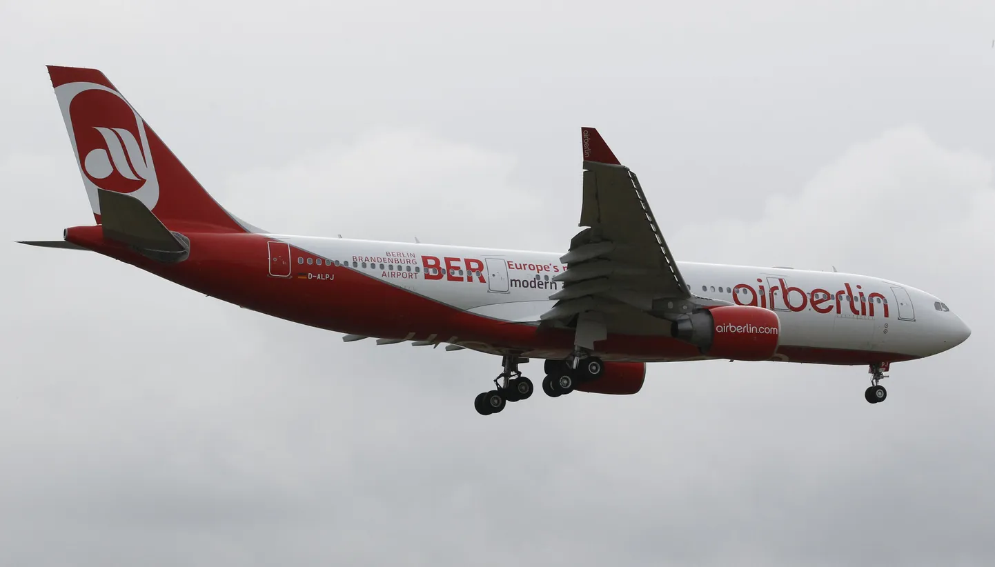 Air Berlini lennuk.