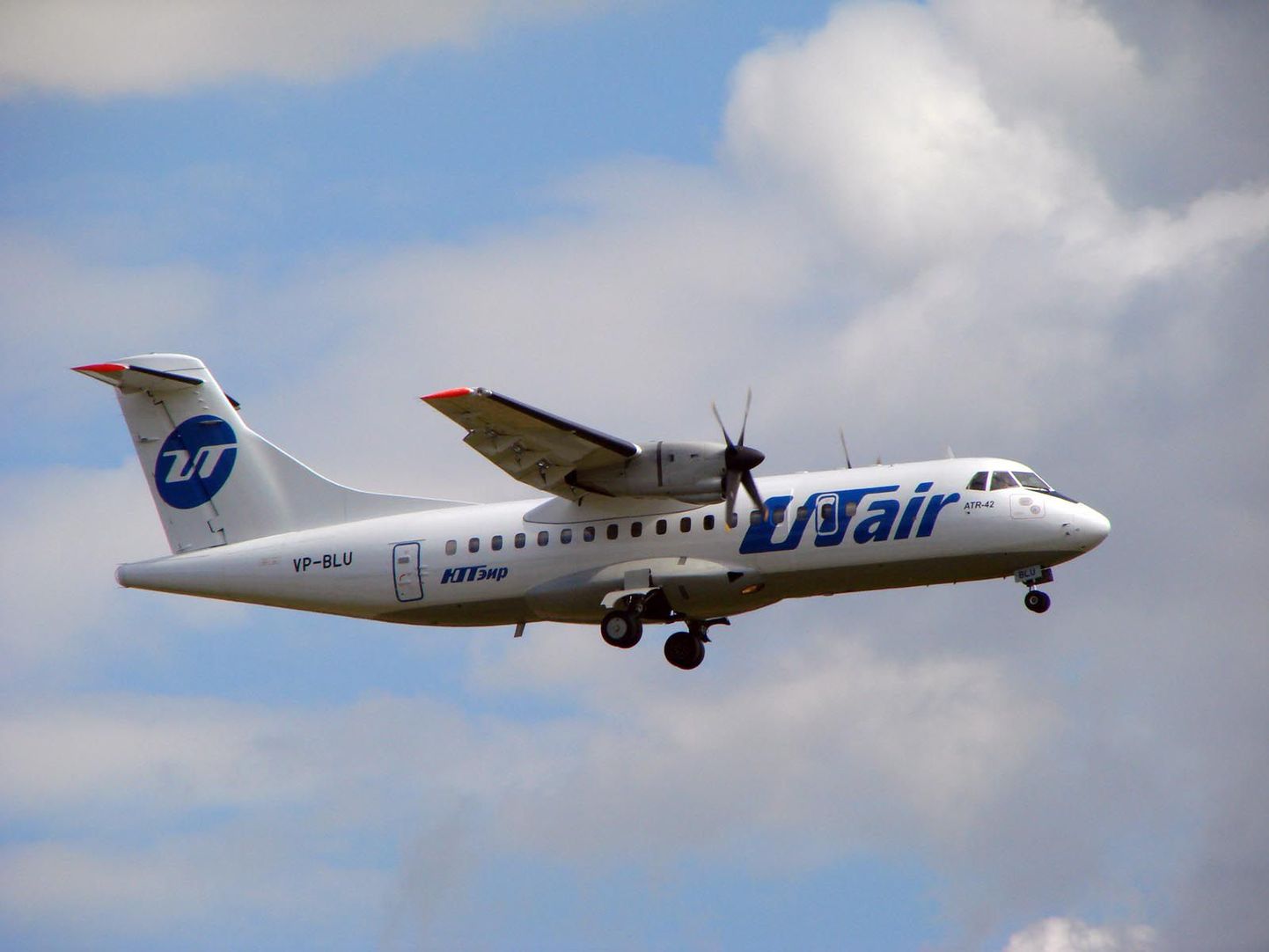 Lennufirmale UTair kuuluv ATR-42