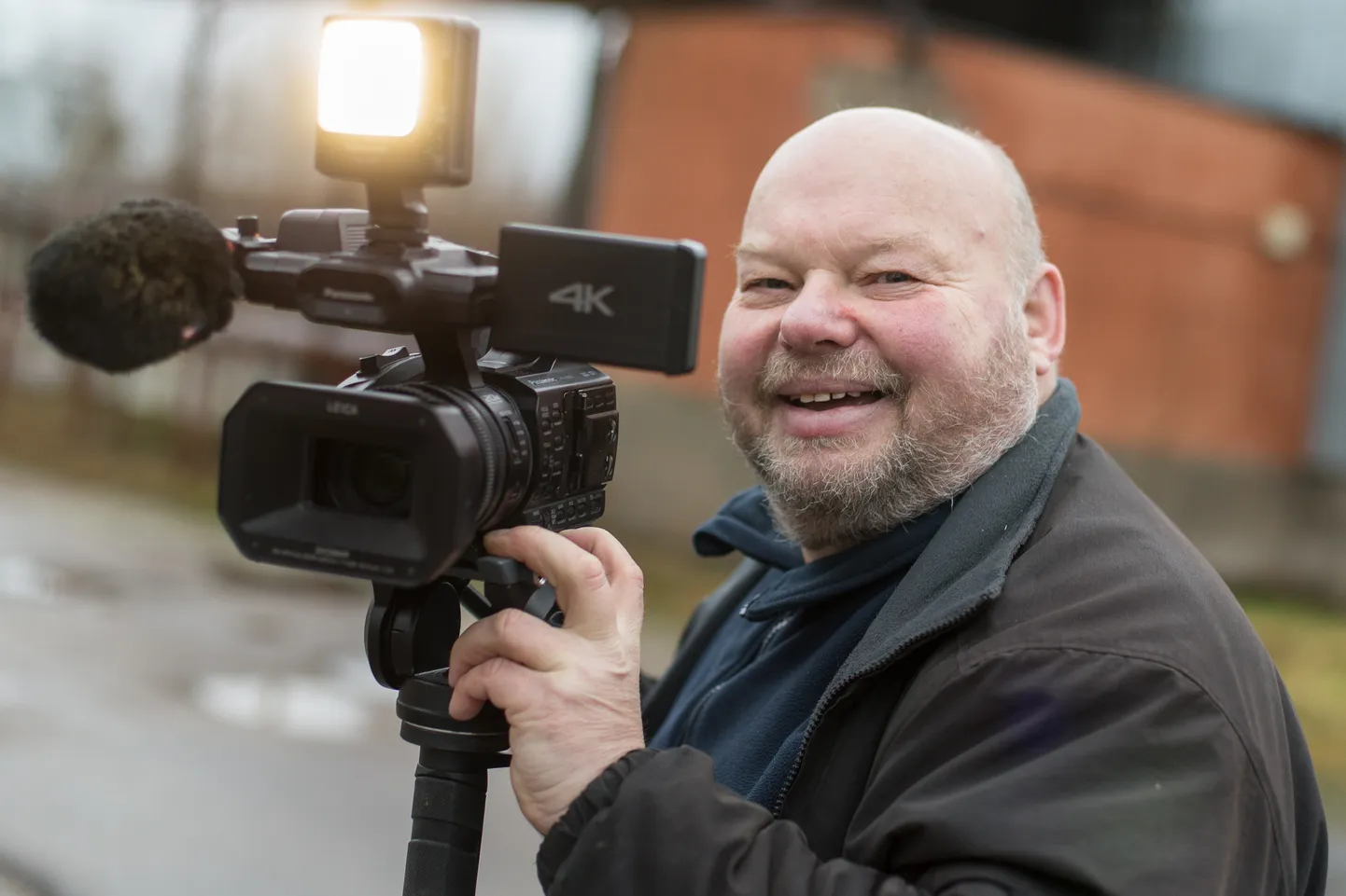 Ago Gaškov: "Mul pole rolli: lihtsalt olen ja vaatan, mis toimub. Kuidas ma saan protsesse mõjutada? Ma ei saa, ma ei ole mingi hall kardinal. Ma ei tea, mis roll inimesel on. Inimesel on mingi roll, aga ta tõenäoliselt ise seda ei tea − kui ta pole just lavale mängima pandud."