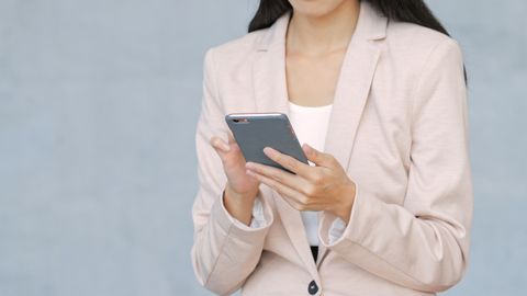 Mobiili on vaja puhastada oma tervise huvides. Mobiili on vaja puhastada oma tervise huvides.