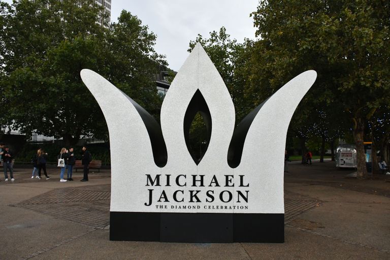 Popstaaril Michael Jacksonil on 60. sünniaastapäev