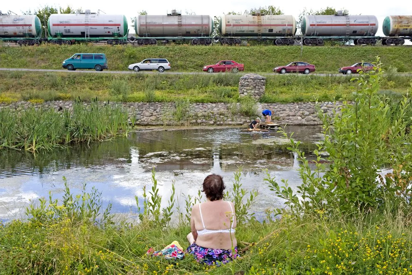 Oluline raudteesõlm Daugavpils on töö tõttu linna elama toonud hulga venelasi, kellest osa arvab, et Krimmi eeskujul referendum korraldada pole üldse halb idee.