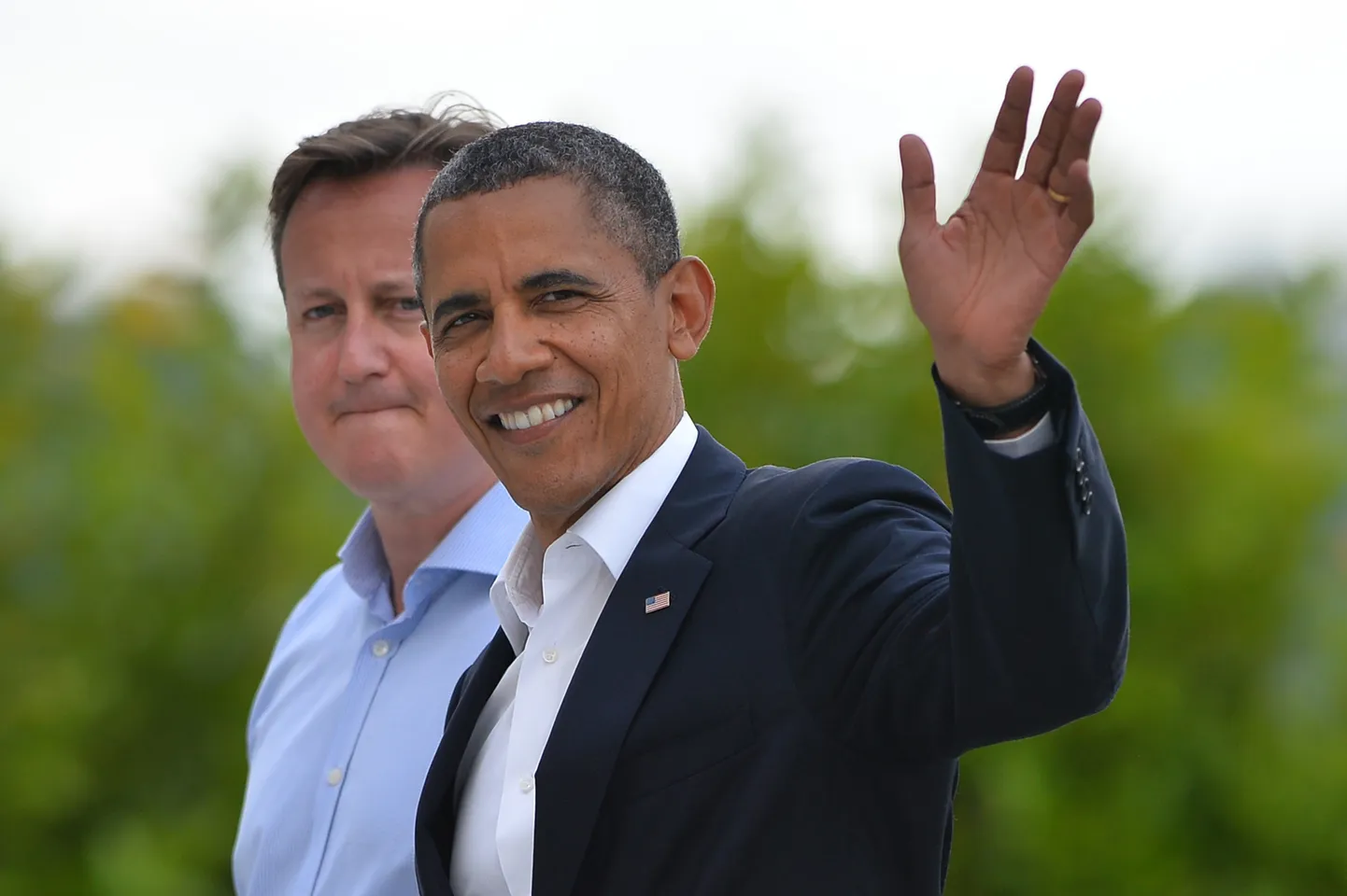Barack Obama (paremal) ja David Cameron täna G8 kohtumisel.