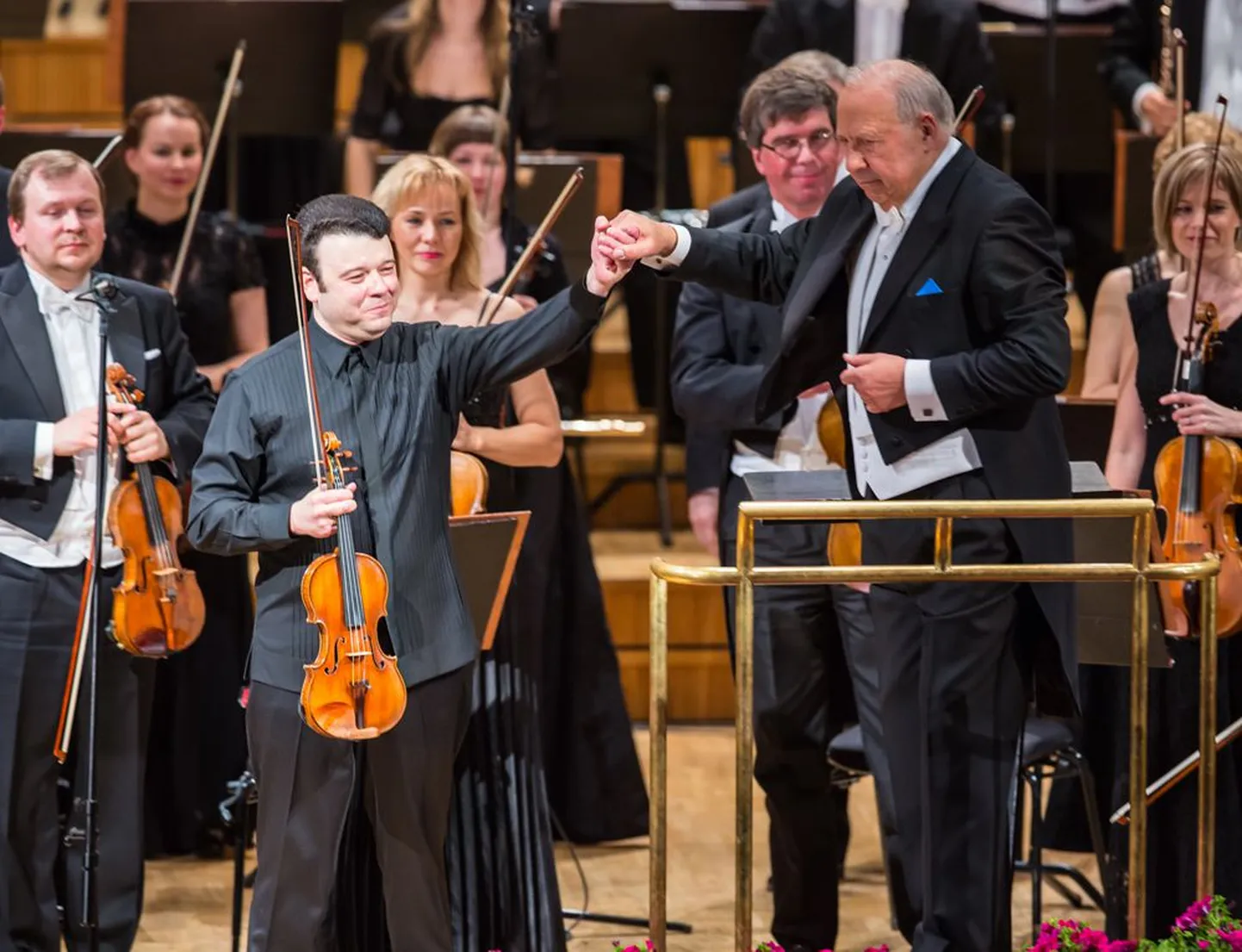 ERSO, Vadim Gluzman ja Neeme Järvi.