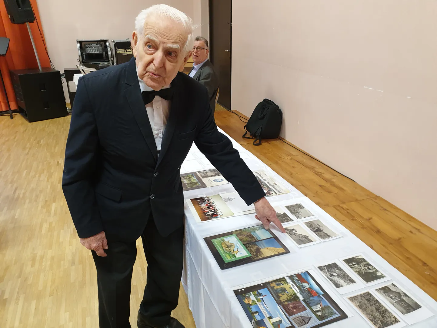JUUBILAR: Henno Sepp Pärnu saarlaste seltsingu 30. sünnipäeval veebruaris kolm aastat tagasi.