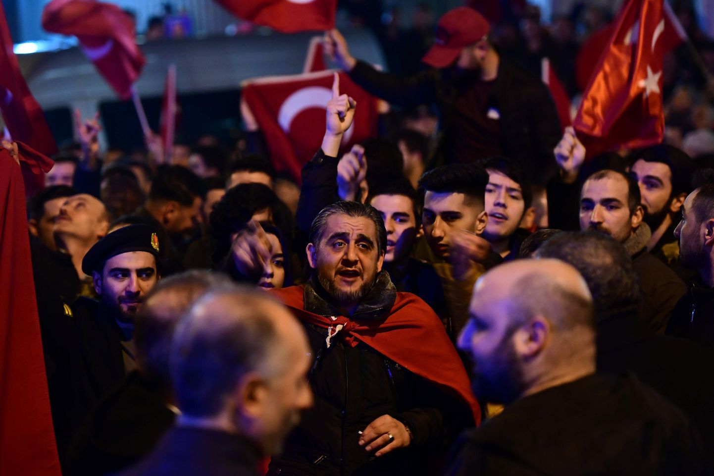 Türgi protestijad nädalavahetusel Rotterdamis.