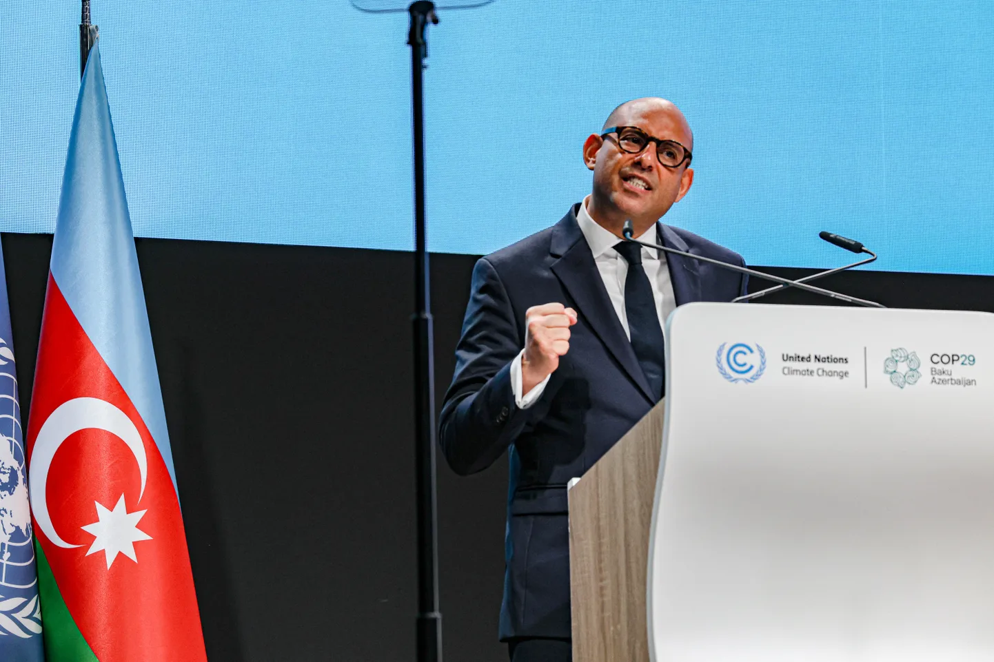 ÜRO kliimajuht Simon Stiell Bakuus tippkohtumisel COP29.
