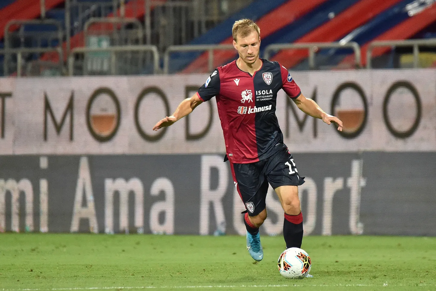 Ragnar Klavan pääses taas Cagliari põhikoosseisu.