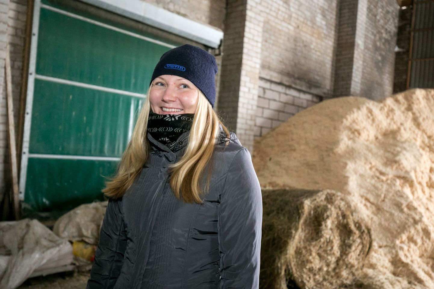 OÜ Kaisma juhatuse liige Ly Kivikas võtab meeleldi oma farmis vastu lastegruppe, et näidata neile, kust piima teekond poodi alguse saab.