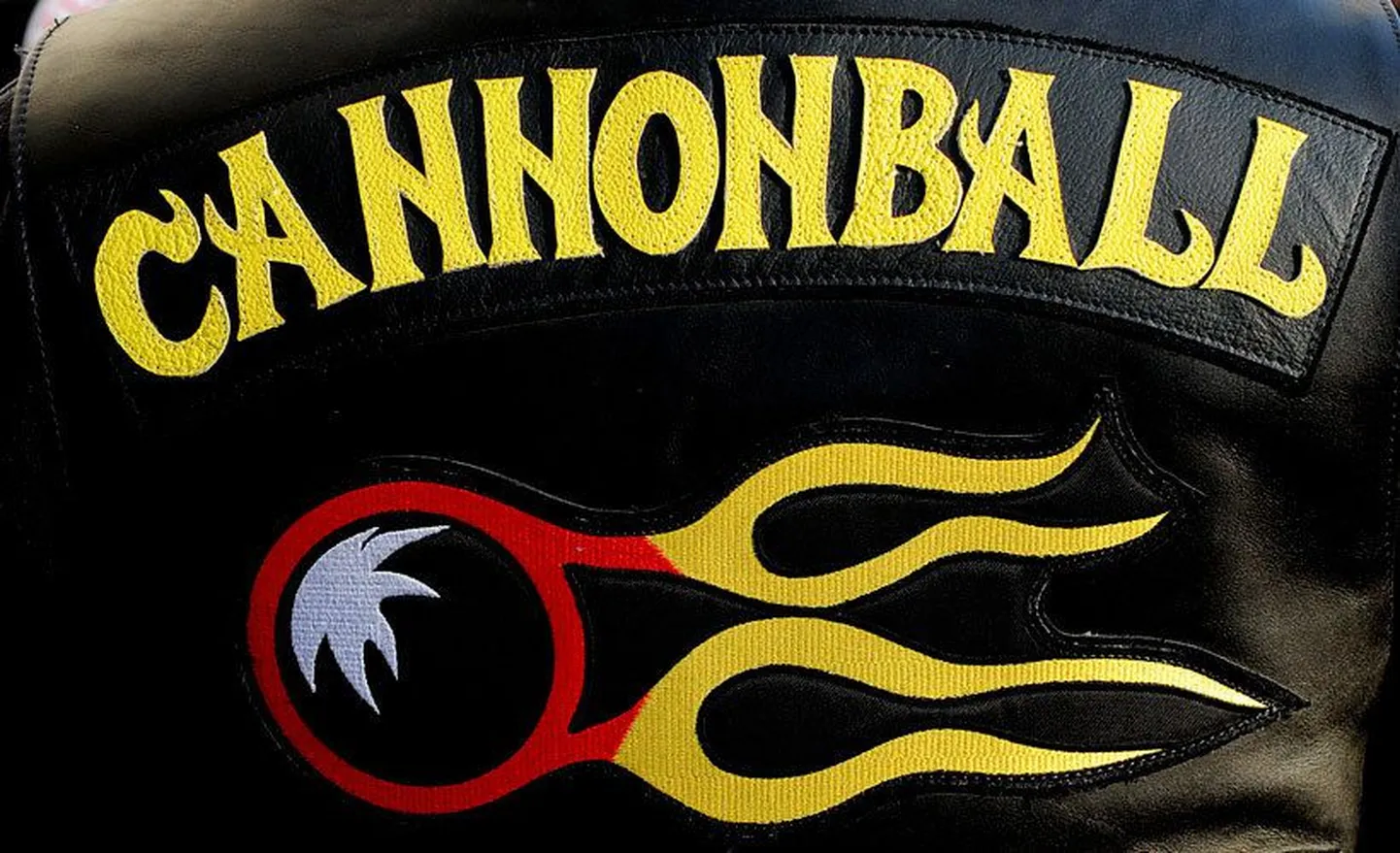 Cannonball mootorrattaklubi logo. Foto on illustratiivne.