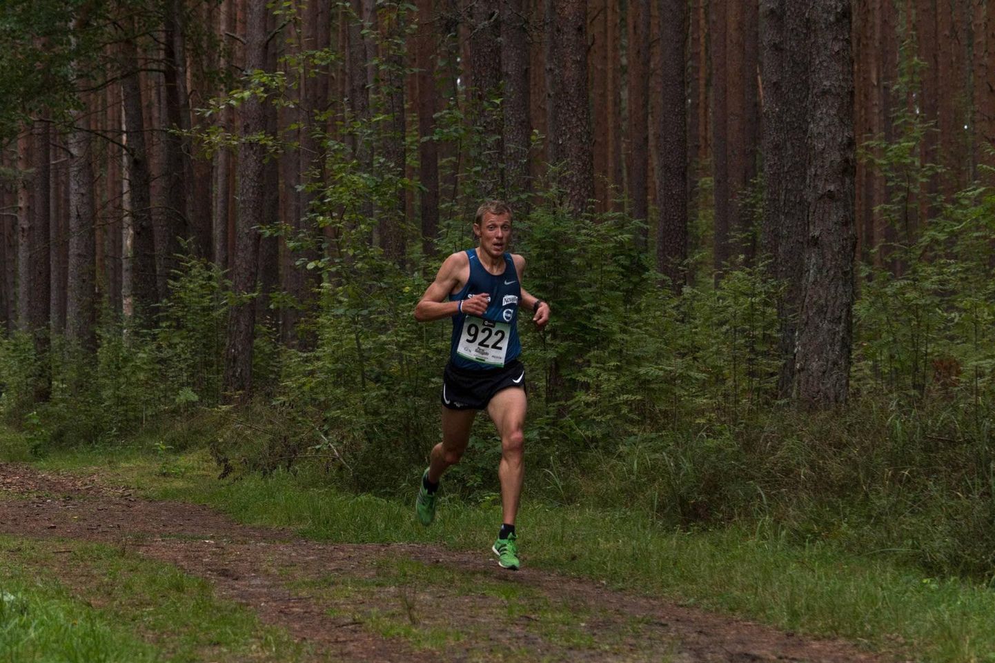 Rotiaasta sarja viimasest etapist võttis osa ligemale 150 jooksusõpra. Võistlusele tuli vürtsi andma maratoonar Roman Fosti, kes võttis enda nimele tagasi Raeküla raja rekordi.