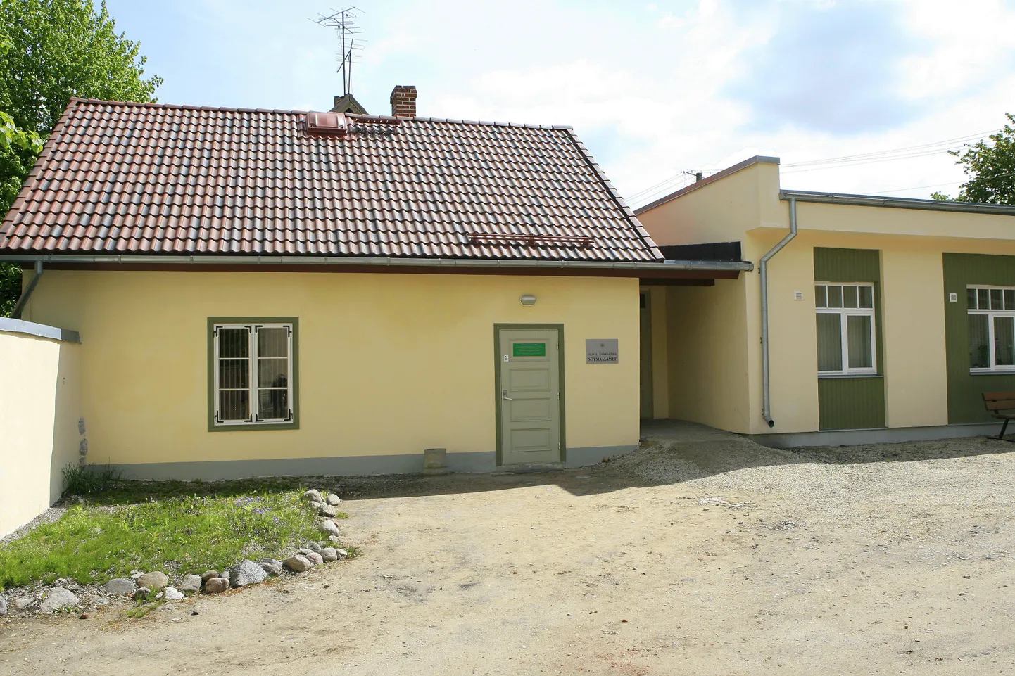 Viljandi sotsiaalametis kulub toetuste arvestamisele sel kuul rohkem aega kui varem.
