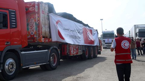Punase Risti teatel sattus humanitaarkonvoi Gaza linnas tule alla