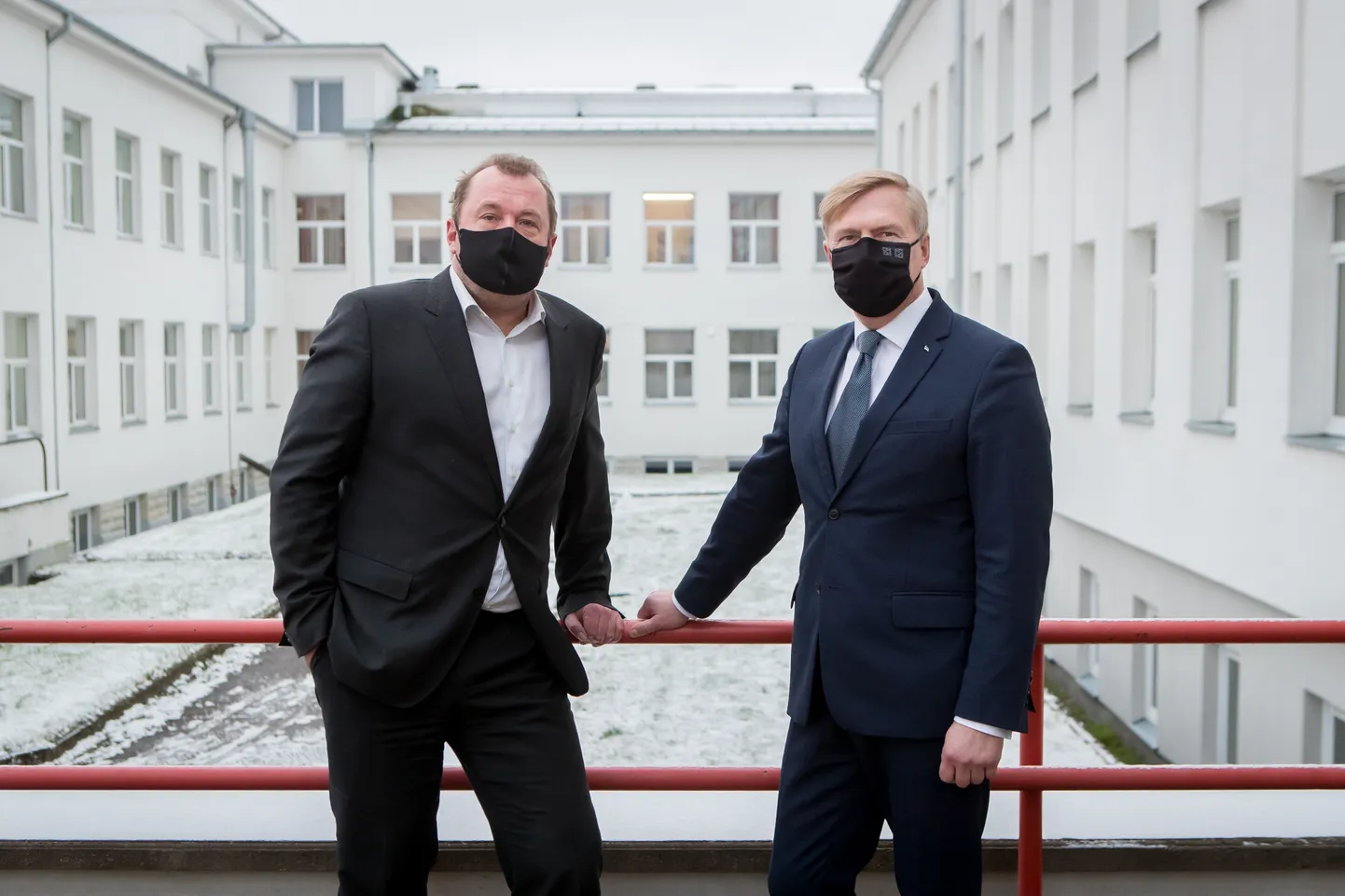 TULEVIKUHAIGLA OOTUSES: Märt Kõlli ja Kalle Laaneti sõnul on uue haigla ehitamine 
alles idee tasandil.